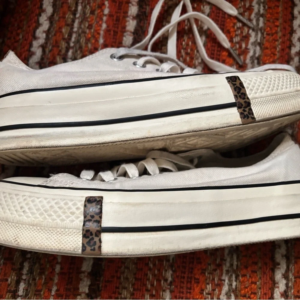 Women's Converse CTAS Leopard Lift Ox Low, 565626C Natural Ivory 7.5 - Picture 4 of 10